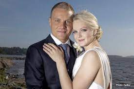 Valtteri viktor bottas is a finnish racing driver currently competing in formula one with mercedes, racing under the finnish flag, having pr. Bottas The Marriage Between Emilia And Myself Has Ended Grand Prix 247