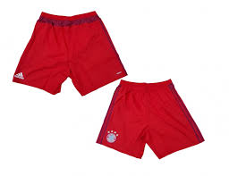 Der fc bayern setzt in der kommenden saison beim trikot offenbar komplett auf rot. Fc Bayern Munchen Trikot Hose 2015 16 Spielerediti