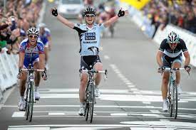 Nuyens schrapt ronde van vlaanderen door griep. Nick Nuyens Gewinnt Flandernrundfahrt Boonen Vierter