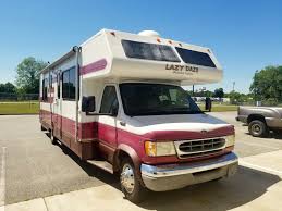 The exterior walls are covered with smooth both couples gave the lazy daze high marks for livability and dependability. Mid State Rv Check Out The Before And After Pictures Of Facebook