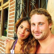 10 Years ago, exact to this day, I entered Ecuador and met Evelin Villegas  for the first time. It would be 1 month from today that she would accept to  being my