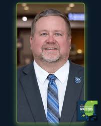 🎙️ Chamber Talk w/ Torrie featuring Eastern Oregon University! 🎙️ We're  thrilled to welcome EOU President Kelly A. Ryan, Ph.D. to Chamber Talk