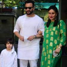 Kareena is of the 4th generation of the kapoor family, was born to a sindhi mother, babita, and a punjabi father. O Mnwqxljmc1fm
