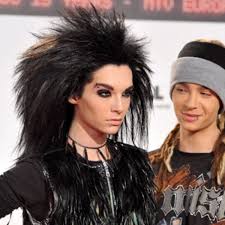 Bill kaulitz is a german singer, songwriter, actor, designer, and model. Tokio Hotel Gitarrist Tom Kaulitz Konnte Irgendwann Als Musikmanager Arbeiten Stars