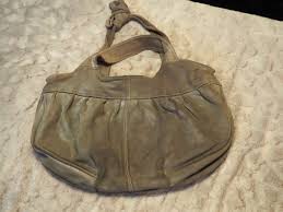 Verkaufe selten getragenen klassischen caban kurzmantel in tief dunkelblau damengrösse 40 hoher. Sac Comptoir Des Cotonniers Cuir Gris Irise Luckyfind