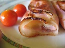 Gefullter Schinken Mittagessen Abendessen Zwischendurch 2 Scheiben Gekochter Schinken 2 Scheiben Kase Rezepte Essen Schinken Und Kase