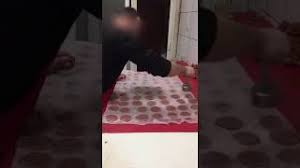 Hamburger Pres Kofte Basma Sekillendirme Aparati Youtube