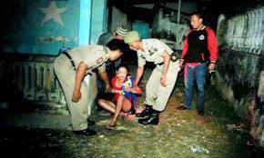 Hari itu tidak ada demo. Razia Eks Lokalisasi Di Nganjuk Diwarnai Kejar Kejaran Ditangkap Saat Sembunyi Di Bawah Pohon Bangsa Online Cepat Lugas Dan Akurat
