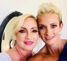 Registrieren sie sich und bieten sie mit. Gayle Godfrey Everything You Should Know About Billy Blanks Ex Wife