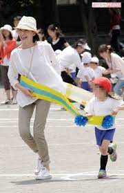 No, a heinous young lady. å®®æ²¢ã‚Šãˆ å…ƒå¤« å®Ÿæ¥­å®¶aæ°ã¨ã®é›¢å©šèª¿åœ4å¹´ã®å…¨çœŸç›¸ã¨ æ„›å¨˜ãƒˆãƒ©ãƒ–ãƒ« ãƒ‹ãƒ¥ãƒ¼ã‚¹æ¦‚è¦ é€±åˆŠå¥³æ€§prime