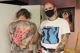 On january 1st of 2021 rick partnered up with tattoo artist johnny smith (previous owner of sweetwater collective) out of oregon and opened up s ugarwood tattoo co. New Tattoo Parlor Prioritizes Inclusivity The Vermont Cynic