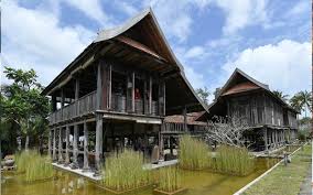 Senibina rumah melayu tradisional construction animation. Alex Jual Kereta Mewah Tanah Lot Untuk Mengabdikan Seni Bina Melayu Free Malaysia Today Fmt