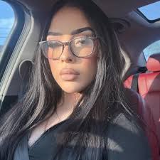 Maia Watson (@maiawatson_xo)