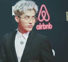 Wu yifan was born in guangzhou, china. K Pop 1670962 Exo Wu Yifan And Kris Wu On Favim Com