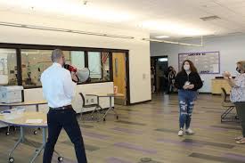 Lakeview and BCC find new ways to honor students amid the pandemic