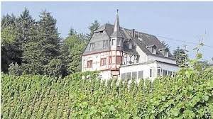 Ulrich stein auf tannerd 56859 alf tel. Kulturbuhne Von Ulrich Stein Im Wunderland Von Haus Waldfrieden Rheinland Pfalz Rhein Zeitung