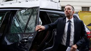 In der fpö bekleidet er zusammen mit harald vilimsky das amt des generalsekretärs. Ibiza Affare In Osterreich Nach Strache Geht Auch Kickl Politik