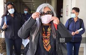 You can download these videos from youtube for free on wikibit.me. Pihak Pendakwaan Fail Rayuan Terhadap Pembebasan Siti Kassim