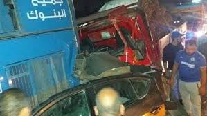 عاجل بالصور حادث مروع بين ثلاث سيارات نقل وملاكي وأوتوبيس نقل عام على طريق الاوتوستراد منذ قليل وبيان من الداخلية بالتفاصيل News Vehicles Car