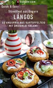 Knusprige Langos Aus Kartoffelteig Traditionelles Fladenbrot Aus Ungarn In 2020 Streetfood Streetfood Rezepte Lebensmittel Essen