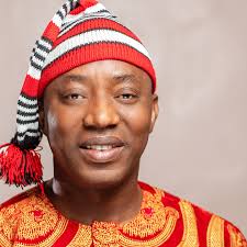 I will set aside my differences with some politicians for ...