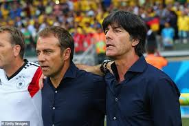 Bislang war hansi flick (l.) der assistent von bundestrainer joachim löw. Bayern Munich Manager Hansi Flick Hints At Replacing Joachim Low As Germany Boss This Summer Daily Mail Online