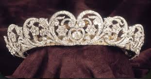 Pin By Jennifer Lane On Fantasy Gown Crown Weapon In 2020 Fantasy Gowns Pink Stone Necklace Historical Jewellery
