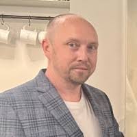 Dan Huggins's Instagram, Twitter & Facebook