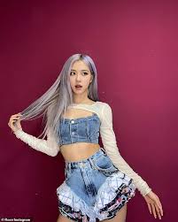 He was the first person to endorse leon as a champion, and is also currently sponsoring bede's gym challenge. Blackpink S Rose Shows Off Her Unique Style In A Double Denim Ensemble Daily Mail Online