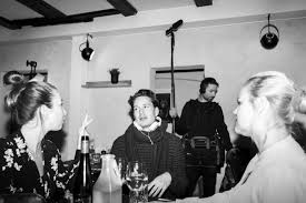 Afslag fra dr banede vejen for successerie. Webserier Som 29 Doggystyle Og Vild Sommer Er Vejen Frem For Eksperimenterende Tv Information