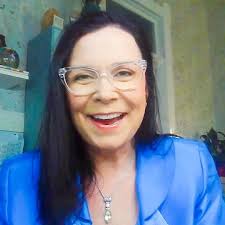 Janet Glaze (@politeeasttexas) • Instagram photos and videos