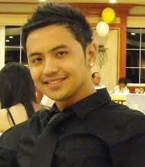 Jason Aranas's Instagram, Twitter & Facebook