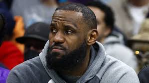 Lakers Offer Grim Injury Update