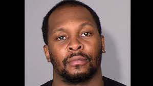 Charges: St. Paul man fired shots at family, fled police and crashed into 2  cars