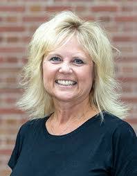 Sheryl Scott's Instagram, Twitter & Facebook