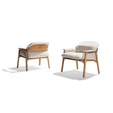 Bid adieu to the stress and say hello to a merry comfort by plopping on it after a hectic day at work. Nomad Easy Chair Armchairs Armchairs And Sofas Tribu Masonionline