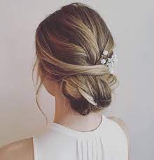 Who says that your bridesmaids can't be unique on your big day. 10 Beautiful Hairstyles For Bridesmaid For Weddings Hair Styles Bridesmaid Hair Party Hair Updos