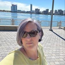 Tamara Moore (@tamaramoore) • Threads, Say more