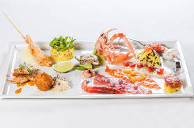 Se i vostri amici amano venire a cena a casa vostra perché riuscite sempre a antipasti di pesce semplici. Capriccio Di Mare Crudo E Cotto Le Specialita Dei Ristoranti