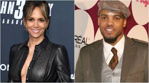 Halle maria berry was born maria halle berry on august 14, 1966 in cleveland, ohio & raised in bedford, ohio. Halle Berry Reveals She S Dating Musician Van Hunt Entertainment Tonight