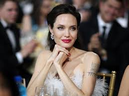 She then jumps into a pond to survive the blaze. Angelina Jolie S Leading Co Star Is Cast In Wilderness Thriller Those Who Wish Me Dead