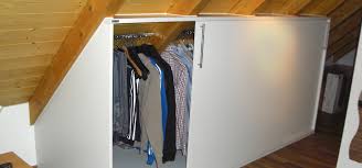 Kleiderschrank Dachschrage Referenz In Furth Burgfarrnbach Mobelschreinerei Pyra Designmobel