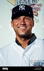 Lanette Wright's Instagram, Twitter & Facebook