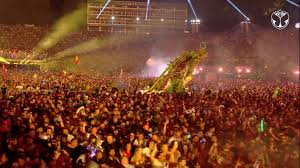 Insane Crowd Control at Tomorrowland 2024: Earthquake Shakes 50,000 People  | Epic Performance