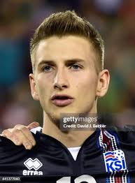 108 photos et images haute résolution de David Schram