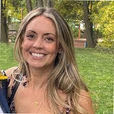 Karina Ramsey's Instagram, Twitter & Facebook