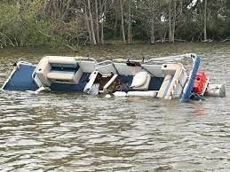 Why Do Pontoon Boats Sink Pontoon Boat Decor Pontoon Boat Accessories Pontoon Boat