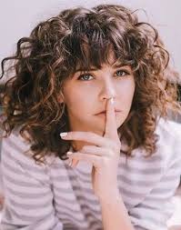 Check spelling or type a new query. La Moda En Tu Cabello Cortes Y Estilos De Pelo Ondulado Para Mujeres 2021