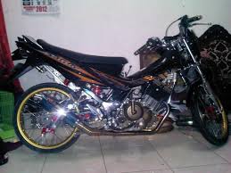 20 gambar modifikasi new suzuki satria f 150 terbaru 2014 super via nyetir.blogspot.com. Modif Satria Fu Terbaru 2014 Motor Modifikasi Motor Hitam
