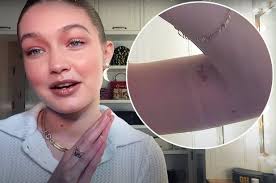 Gigi hadid and zayn malik welcomed their precious bundle of joy into the world, and zayn was thrilled to break the news about his 'tiny human.' Gigi Hadid Zayn Malik Get Matching Khai Tattoos To Celebrate Baby Girl Entertaiment